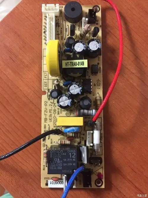 美的电饭锅电路板已跟换