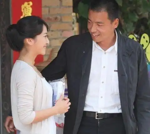 荧屏硬汉王挺从警察到演员王挺的成功离不开他的妻子