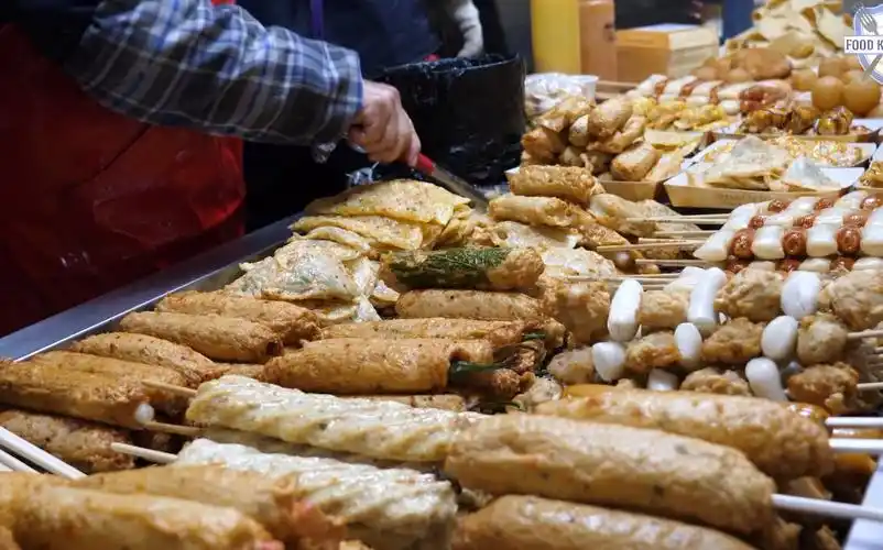 【炸鱼饼】韩国街边特色小吃,自制鱼糕.夜市很受欢迎