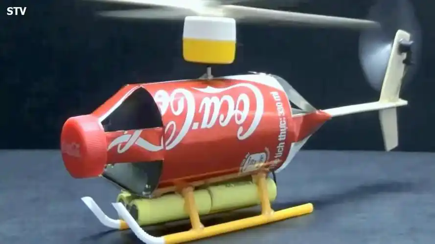 手把手,教你如何用易拉罐制作出可以遥控的直升飞机,很简单