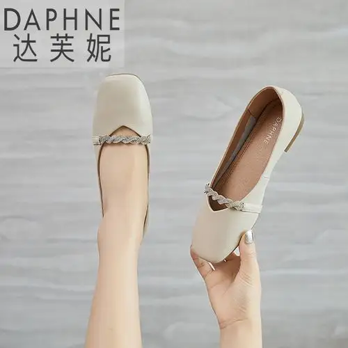 达芙妮正品2021春新款工作鞋平底舒适方头低跟浅口真皮瓢鞋单鞋女