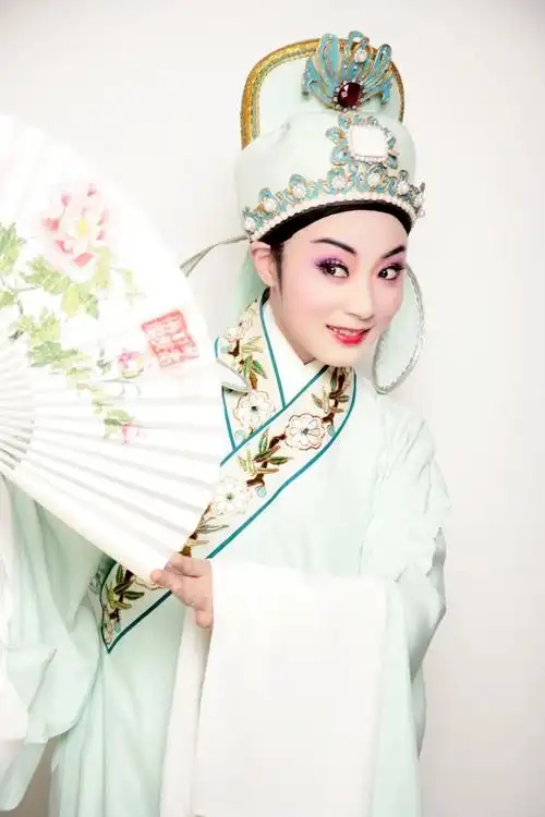 杨姐姐杨婷娜在越剧舞台我是所有花旦的男朋友76艺姐来了74