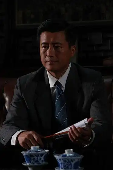 高曙光《大营救》剧照