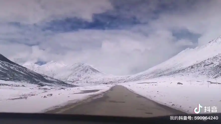 路太难太远,仍然坚持的在走,因为梦想就在前方@烟嗓版《路太远》#大美