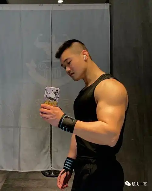 杭州健身教练被捆绑,性张力拉满了|胸肌|肌肉|增肌|腹肌|爱好者内容