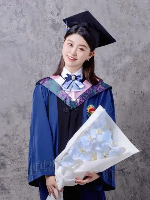 毕业季拍照| 硕士毕业照「单人」