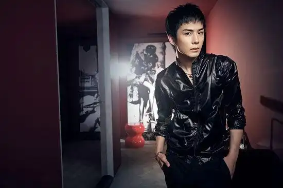 韩国全能艺人李承铉演艺全约