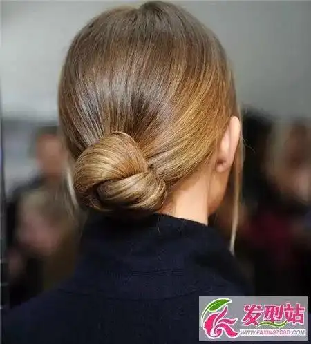 低发髻盘发发型 美翻了全世界