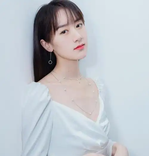 袁冰妍个人资料简介身高年龄三围图片