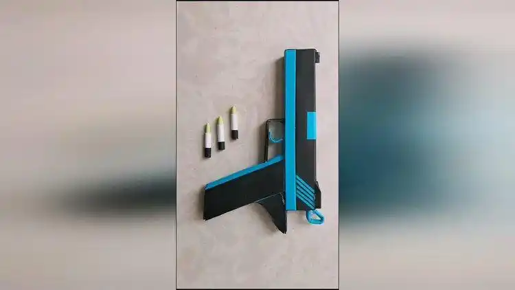 做个子弹纸枪视频见前一条视频