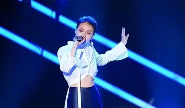 张靓颖等,他们都是从《超级女声》中崭露头角的