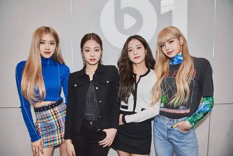 blackpink(粉墨)粉墨年轻貌美有实力,是粉墨成为全球