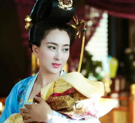 【图】马苏奔跑吧兄弟第三季 拍《赢天下》演绎姐妹情深