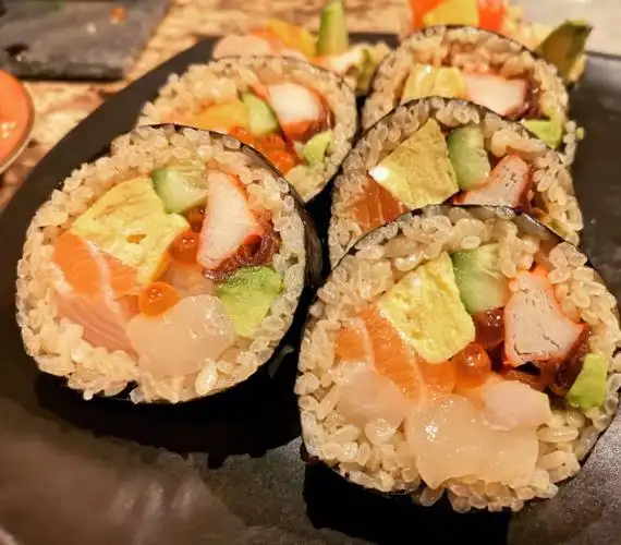 我爱吃海鲜  #日本美食  #自制美食  #寿司