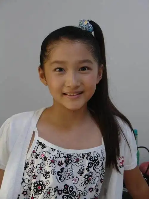 鹿晗和关晓彤高中照曝光网友被鹿晗骗惨了和现在判若旁人