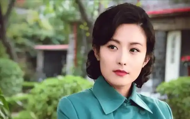 徐百慧:出道19年不瘟不火,40岁未婚,父亲是她婚姻的"绊脚石"