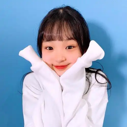 日本12岁女生靠抖音爆红因太可爱被封为国民女神