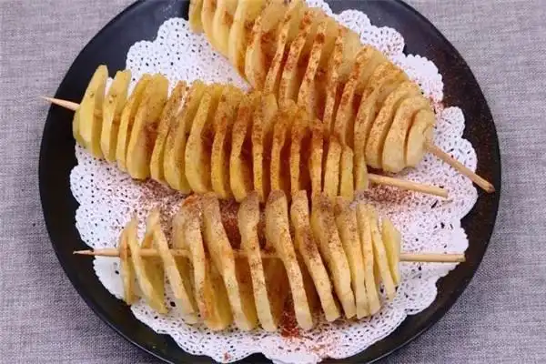 就其品牌实力而言,妙客旋转薯塔在行业内已行走多年,积累了丰富的实战