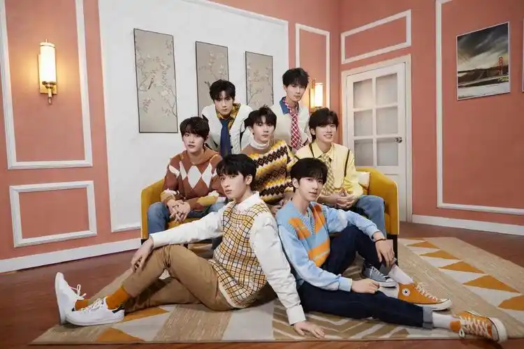 tnt时代少年团歌曲里的神仙歌词