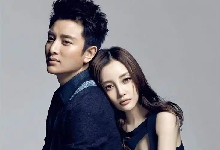 有种"整容"叫贾乃亮分手,前妻李小璐变化不大,他却像变了个人_网友