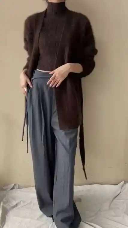 棕色搭配灰色系越看越顺眼洋气