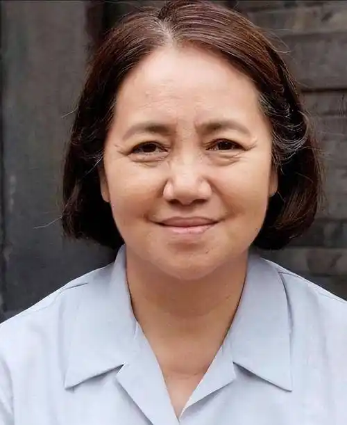 《正阳门下》女角:苏萌嫁导演,小杏演坏人出圈,春明妈62岁成名_晓晓