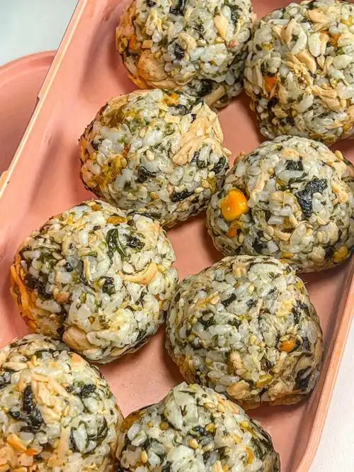 传下去饭团这么做简单好吃