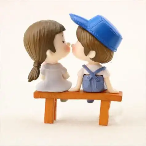 情侣小孩头像亲嘴头像图片大全可爱