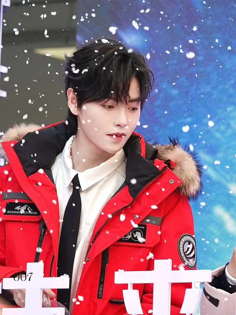 这是谁家的红丝绒小蛋糕