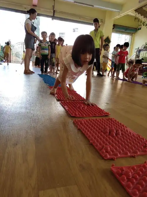 快乐的体智能课(一起来玩指压板)