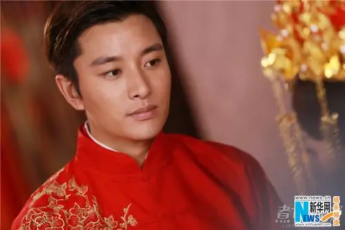 《煮妇神探》曝大婚照 李小璐贾乃亮同框秀恩爱