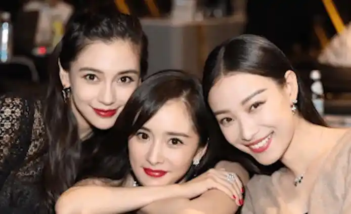 "精明"倪妮:与李宇春联系成谜,抢杨颖风头,挺张艺谋被爆不雅照_姐姐