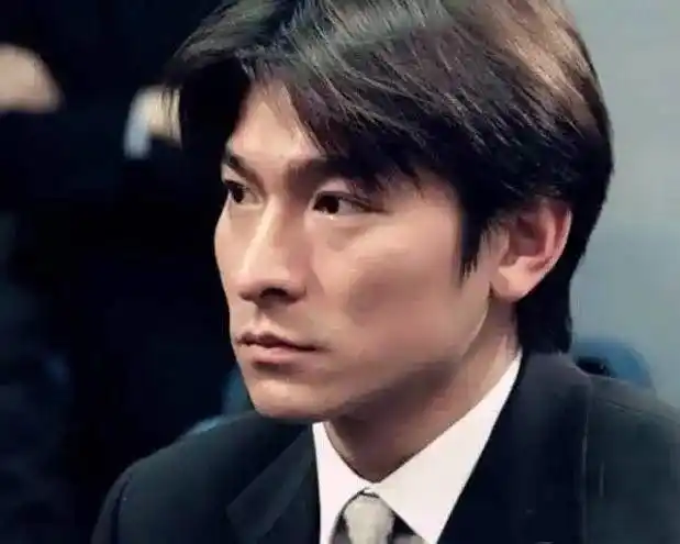 刘德华剪过的8大经典发型,哪一个最帅?有些风格普通人驾驭不了