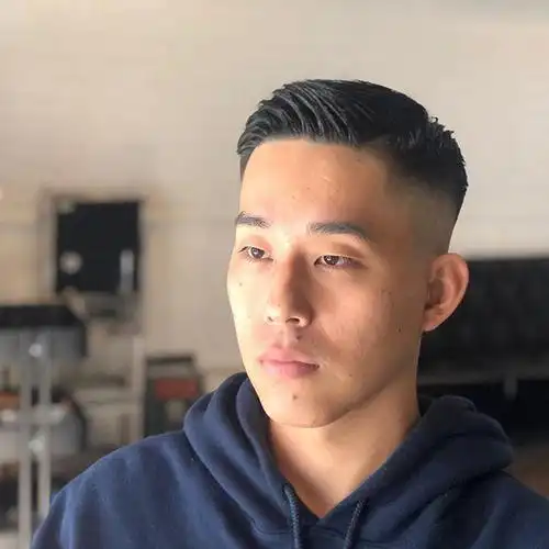 周边光发型,拥有这3个特征的男士特别适合,有你吗