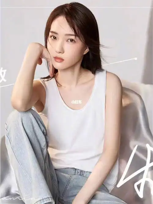 星榜赵嘉敏70pikpak水蜜桃牛仔裤