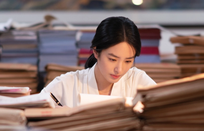 《大江大河2》:杨采钰的复古职场穿搭有多绝?