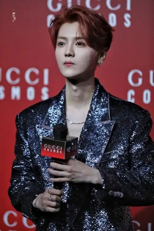 gucci红毯#鹿晗979997999799  咔咔存图一下～那么好的