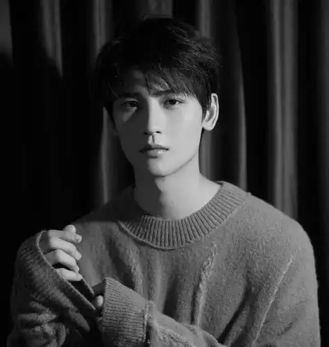 微信头像黄俊捷