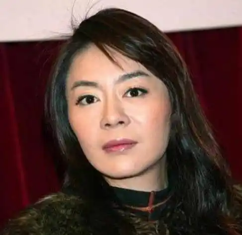 原创消费刘德华19年揭露私人往事喻可欣到底有多疯狂