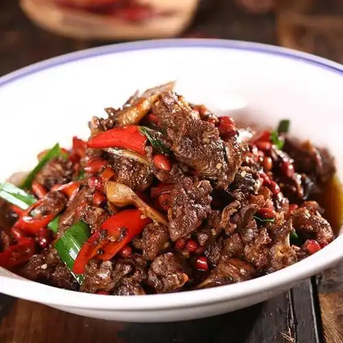 "湘菜"又叫湖南菜,是中国历史悠久的汉族八大菜系之一 .