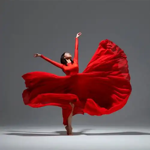 盈盈轻舞的优惠券大全—中国风舞蹈服装现代舞演出服720度大摆裙