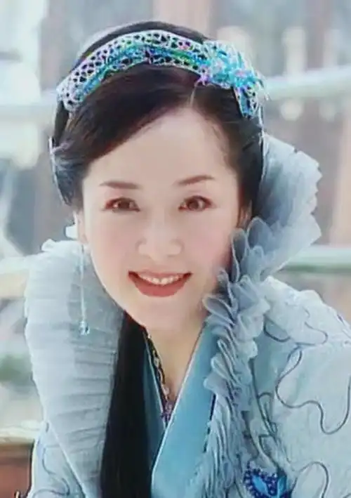 26岁的恬妞嫁给印尼富豪叶聪豪结婚当晚后悔了原来是做小老婆