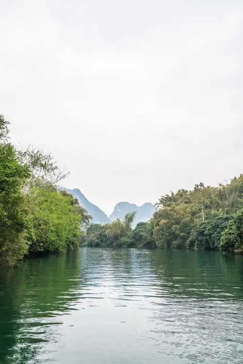 安平仙河,听劝广西最不能错过的风景之一  广西以左,有一个醉人心魄的