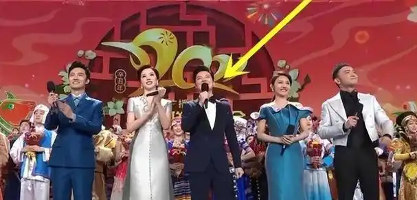 她的即兴发挥向全体主持人展示了一堂教科书般的课程