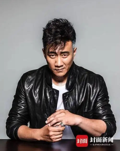 「看戏」"硬汉"胡军:现在是作为男演员最好的阶段