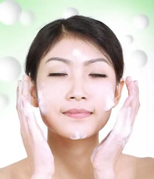 买2送1 泊泉雅芦荟水润按摩洁面泡沫补水保湿温和呵护深层清洁洗面奶