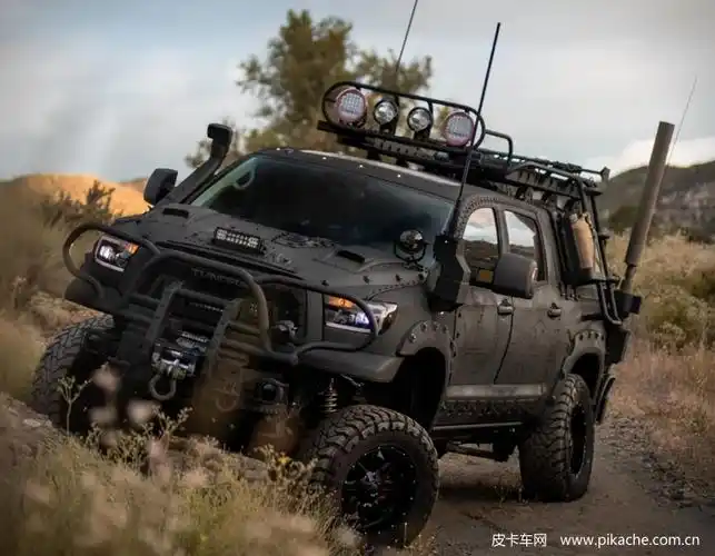 废土版丰田坦途皮卡全套越野改装只为极限而生