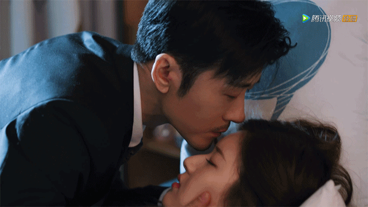 《我喜欢你》赵露思吻戏拍5小时,场面太羞涩!男主直接缺氧进医院