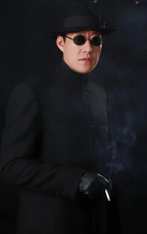 内地电视    由之前的荧屏大热《五号特工组》原班人马打造的精品谍战