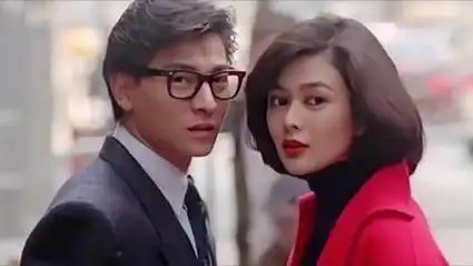 《初恋情人》配上刘德华关之琳年轻时的影视爱恋,心动瞬间